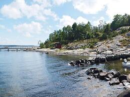 6 Person Holiday Home in Hakenaset-by Traum