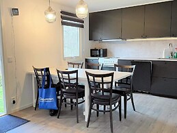 6 Person Holiday Home in Hakenaset-by Traum