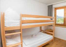 Holiday Home Landhaus Prielau