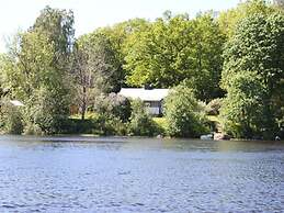 Holiday Home Hus Lammen Right on the Lake