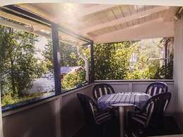 Holiday Home Hus Lammen Right on the Lake