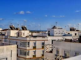 Inviting Apartment With Balcony
