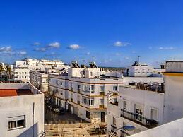 Inviting Apartment With Balcony