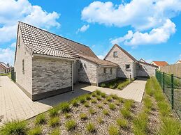 Classy Polder House Near Koksijde