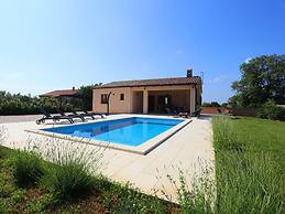 Nina With a Heated Pool