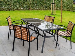 Amazing Villa in Zeewolde With Terrace
