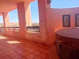 Lovely Apartment in Almeria With Garden