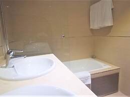 Lovely Apartment in Almeria With Garden