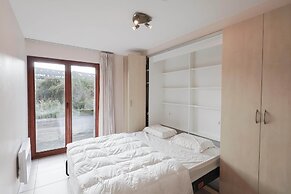 Apartment With Private Balcony