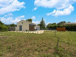 Cosy Holiday Home With Pool