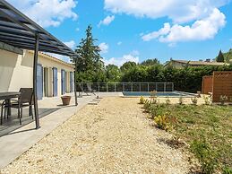 Cosy Holiday Home With Pool