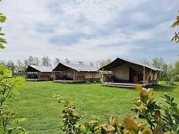 Luxury Glamping Near the Frisian Waters