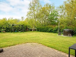 4 Person Holiday Home in Hemmet-by Traum