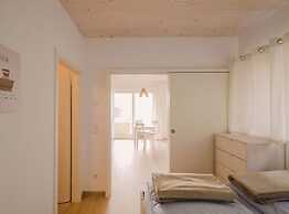 House in Reed 1 - Apartment 1