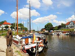 Petra Modern Retreat