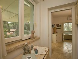 Belvilla by OYO Nice Holiday Home Near Sea
