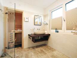 Salt air Comfortable Holiday Residence