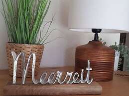 Holiday Apartment Meerzeit