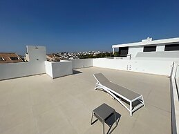 Belvilla by OYO Villa Ciudad Quesada