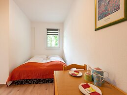 Attractive Apartment With Terrace