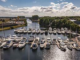 Modern Apartment With Harbour View in Kamperland