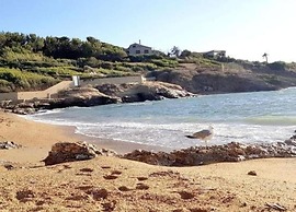 Holiday Home With Terrace Near the Sea