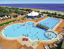 Amazing Apartment in Caorle Near Seabeach