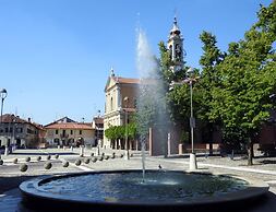 Amazing Apartment in Caorle Near Seabeach