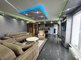 Modern Holiday Home in Verviers With Indoor Pool