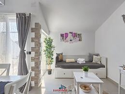 met Wellness Studio D