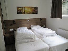 Lovely Bungalow in Hoenderloo With Fireplace