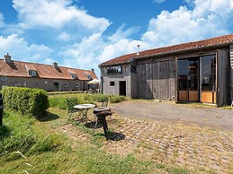 Premium Farmhouse in Nieuwmunster With Pool