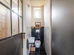 Premium Farmhouse in Nieuwmunster With Pool