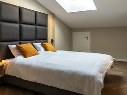 Luxury Penthouse, 600 m. From the ski Area