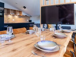 Luxury Penthouse, 600 m. From the ski Area