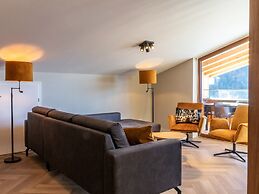 Luxury Penthouse, 600 m. From the ski Area