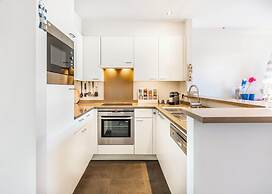 Apartment for 4 People With Parking