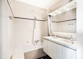 Apartment for 4 People With Parking