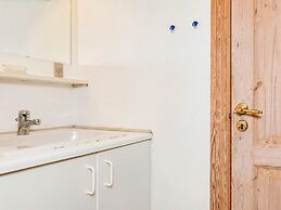 9 Person Holiday Home in Thyholm