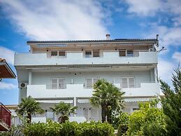 Inviting Apartment in Crikvenica