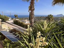 Villa Miraflores Comfortable Holiday Residence