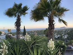 Villa Miraflores Comfortable Holiday Residence