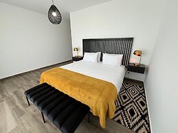 Lavish Holiday Home With Private Pool