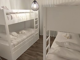 Lavish Holiday Home With Private Pool