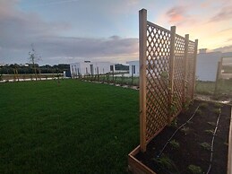 Lavish Holiday Home With Private Pool