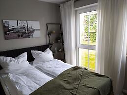 Holiday Apartment sea bay