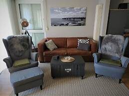 Holiday Apartment sea bay