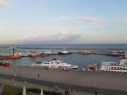 Holiday Apartment sea bay