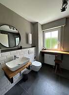 Holiday Apartment sea bay
