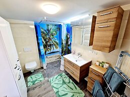 Beautiful Apartment Near Worthersee